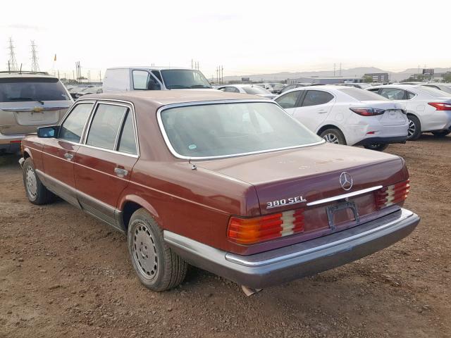 WDBCA33A8DB041596 - 1983 MERCEDES-BENZ 380 SEL BROWN photo 3