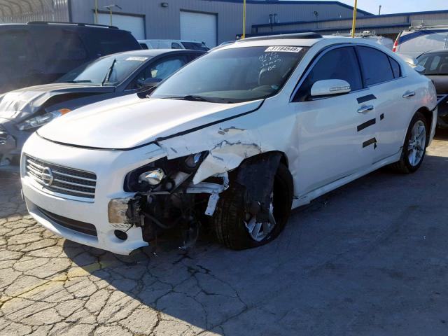 1N4AA5AP9BC803438 - 2011 NISSAN MAXIMA S WHITE photo 2