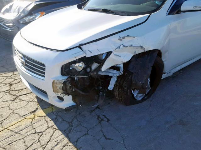 1N4AA5AP9BC803438 - 2011 NISSAN MAXIMA S WHITE photo 9