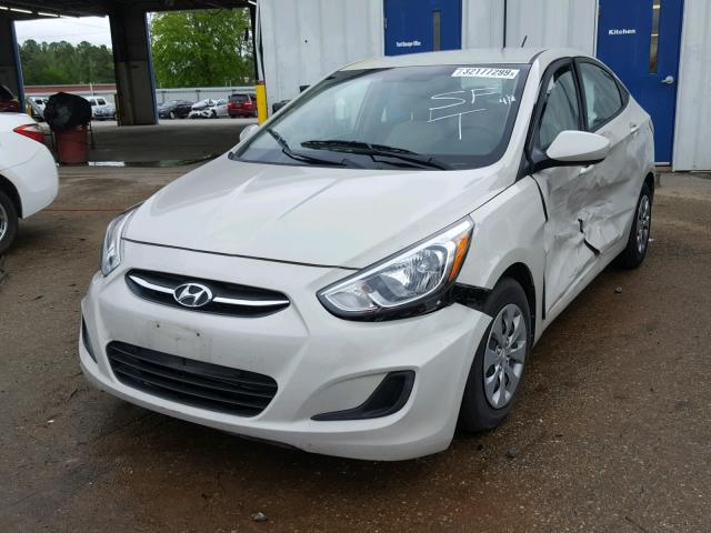 KMHCT4AE5HU171039 - 2017 HYUNDAI ACCENT SE CREAM photo 2