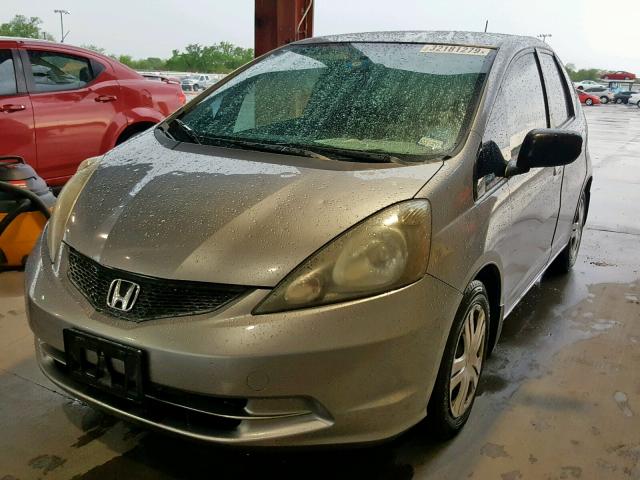 JHMGE8H2XAC006620 - 2010 HONDA FIT GRAY photo 2