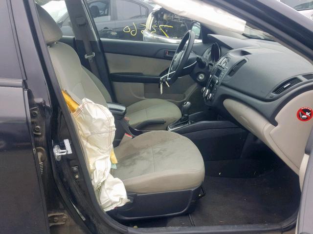 KNAFU4A20C5616260 - 2012 KIA FORTE EX BLACK photo 5