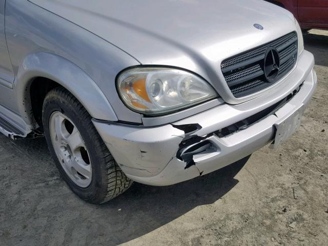 4JGAB54E72A344533 - 2002 MERCEDES-BENZ ML 320 SILVER photo 9