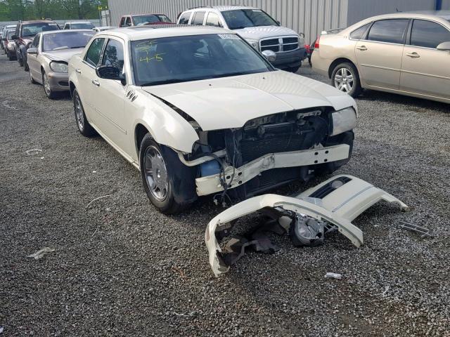 2C3KA53G76H146755 - 2006 CHRYSLER 300 TOURIN WHITE photo 1