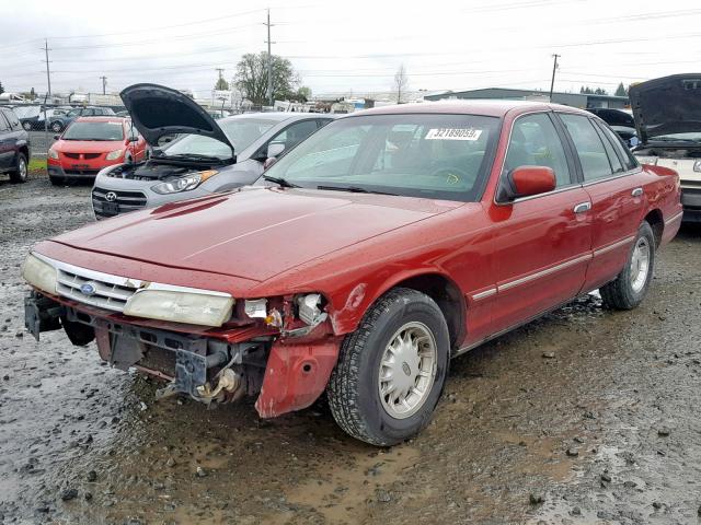 2FALP74W4VX194756 - 1997 FORD CROWN VICT RED photo 2