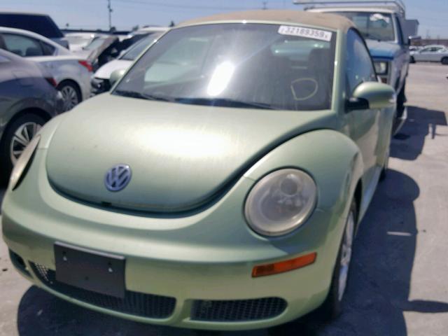 3VWRG31Y29M403090 - 2009 VOLKSWAGEN NEW BEETLE Grün Foto 2