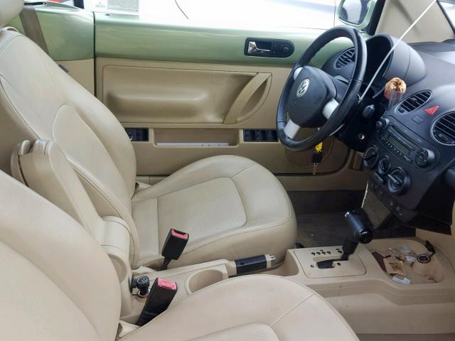 3VWRG31Y29M403090 - 2009 VOLKSWAGEN NEW BEETLE Grün Foto 5