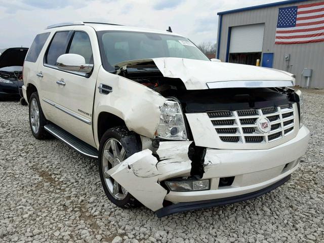 1GYFK63878R273902 - 2008 CADILLAC ESCALADE L WHITE photo 1