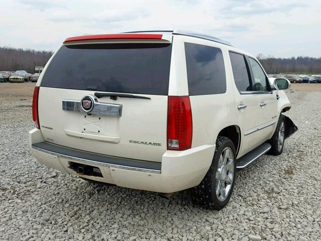 1GYFK63878R273902 - 2008 CADILLAC ESCALADE L WHITE photo 4