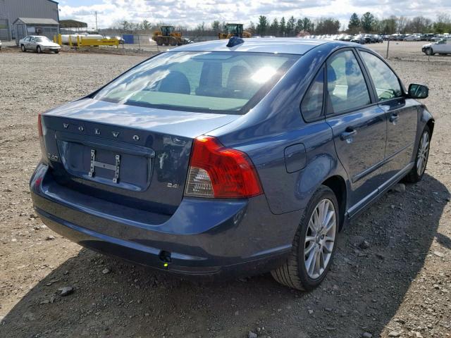 YV1MS390392461835 - 2009 VOLVO S40 2.4I BLUE photo 4