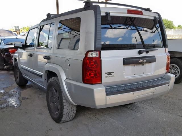 1J8HG48K46C238669 - 2006 JEEP COMMANDER SILVER photo 3