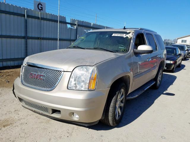 1GKFK63857J182828 - 2007 GMC YUKON DENALI  photo 2