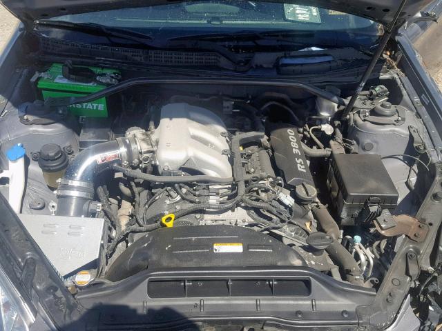 KMHHU6KH4CU069375 - 2012 HYUNDAI GENESIS CO GRAY photo 7