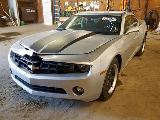 2G1FE1E38C9120734 - 2012 CHEVROLET CAMARO LS GRAY photo 2