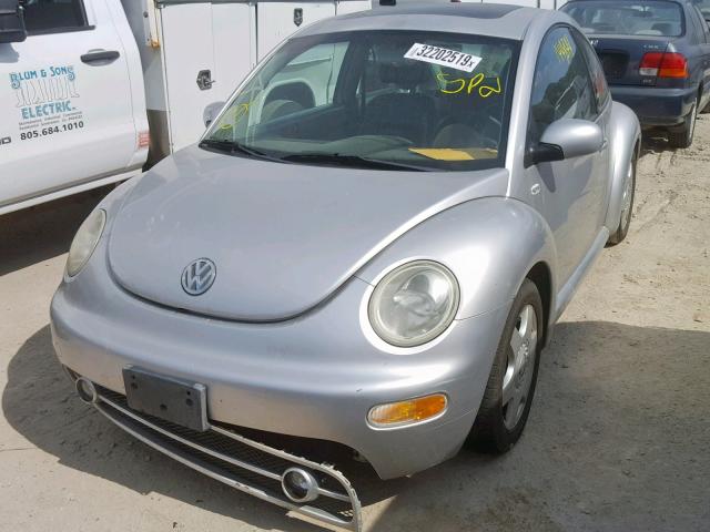 3VWDD21C21M463246 - 2001 VOLKSWAGEN NEW BEETLE Gümüş foto 2
