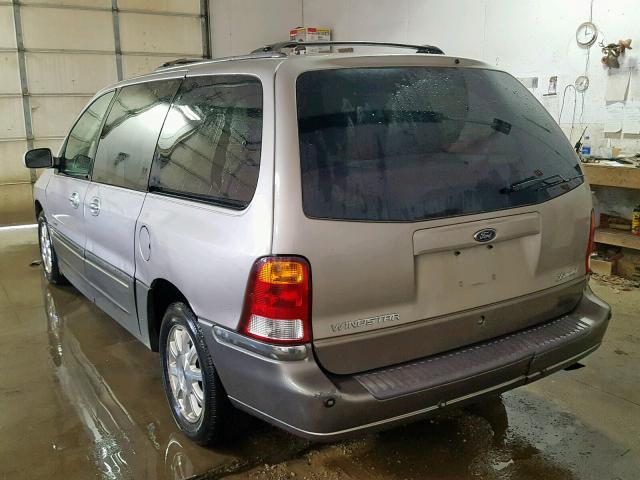 2FMDA5343YBC51062 - 2000 FORD WINDSTAR S SILVER photo 3