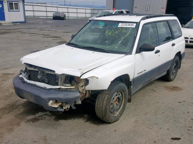 JF1SF63522H732853 - 2002 SUBARU FORESTER L WHITE photo 2