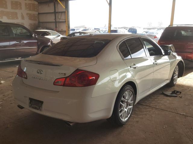 JNKCV61E59M311018 - 2009 INFINITI G37 BASE WHITE photo 4