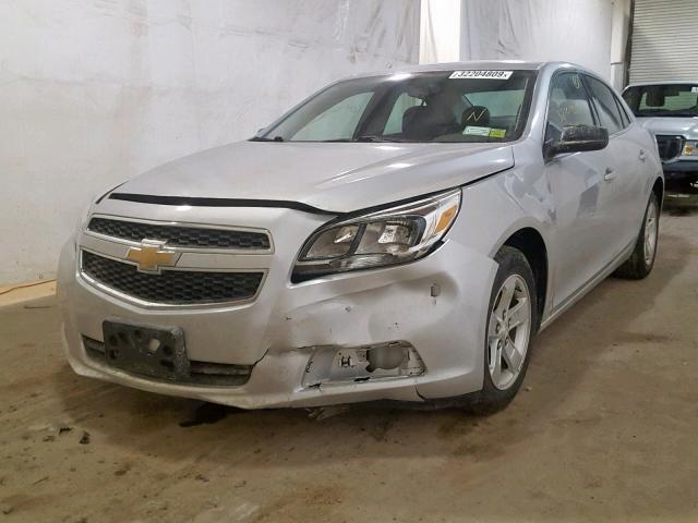 1G11B5SA8DF328764 - 2013 CHEVROLET MALIBU LS SILVER photo 2