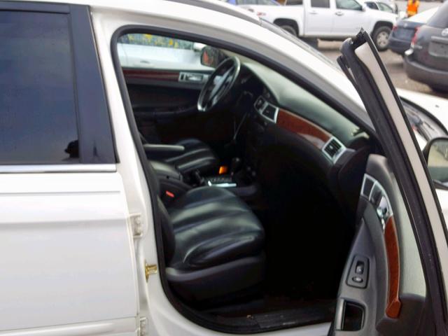 2A4GM68436R839016 - 2006 CHRYSLER PACIFICA T WHITE photo 5