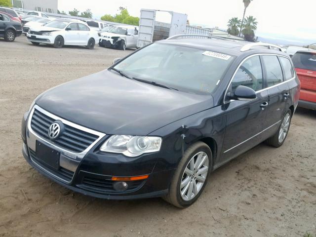 WVWXM7AN1AE167896 - 2010 VOLKSWAGEN PASSAT KOM BLACK photo 2