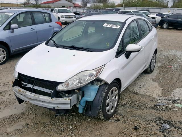 3FADP4AJ6DM114024 - 2013 FORD FIESTA S WHITE photo 2