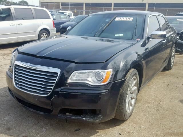 2C3CCACG8CH221496 - 2012 CHRYSLER 300 LIMITE BLACK photo 2