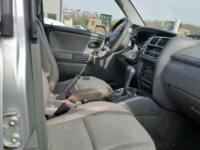 2CNBJ634636917426 - 2003 CHEVROLET TRACKER LT SILVER photo 5