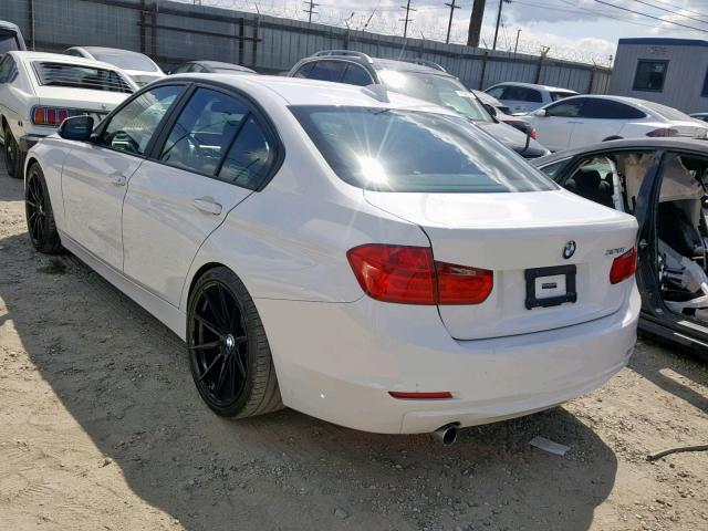 WBA3B1G53FNT05077 - 2015 BMW 320 I WHITE photo 3