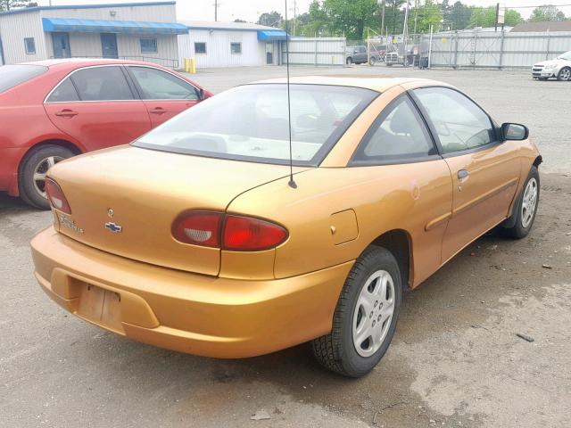 1G1JS124727277686 - 2002 CHEVROLET CAVALIER L GOLD photo 4