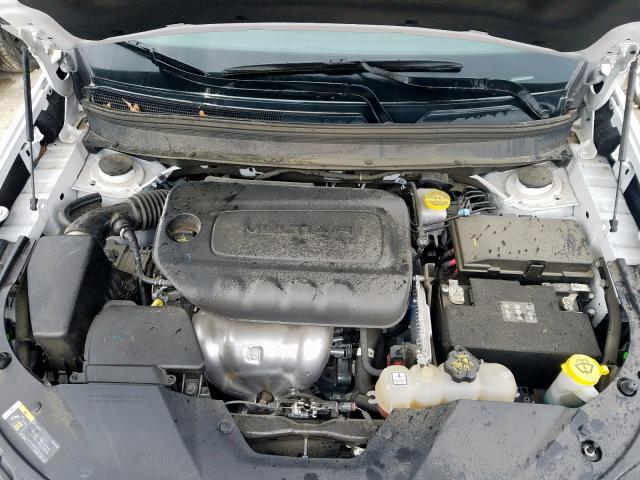 1C4PJLCB8KD333357 - 2019 JEEP CHEROKEE LATITUDE  photo 7