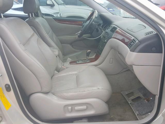 JTHBF30G630115551 - 2003 LEXUS ES 300 SILVER photo 5