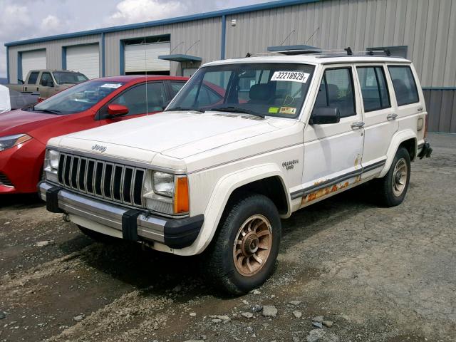 1JCML7848HT186226 - 1987 JEEP CHEROKEE L WHITE photo 2