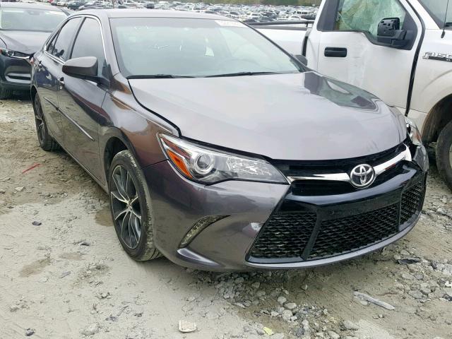 4T1BF1FK7FU875918 - 2015 TOYOTA CAMRY LE GRAY photo 1
