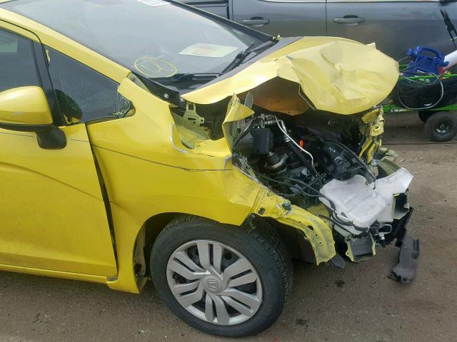 JHMGK5H53GX000807 - 2016 HONDA FIT LX YELLOW photo 9