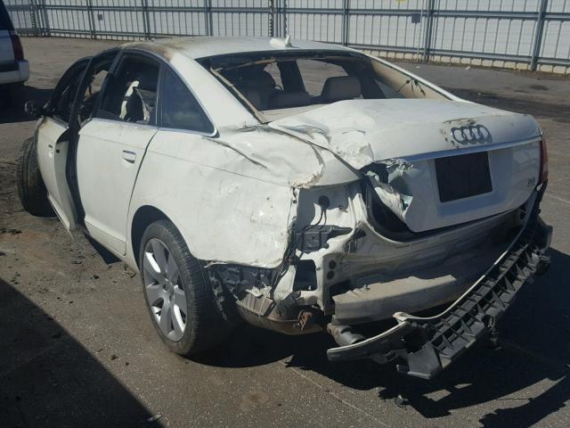 WAUDG74FX5N104636 - 2005 AUDI A6 3.2 QUA WHITE photo 3