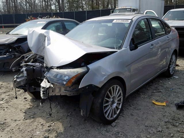 1FAHP3GN9AW130686 - 2010 FORD FOCUS SES SILVER photo 2