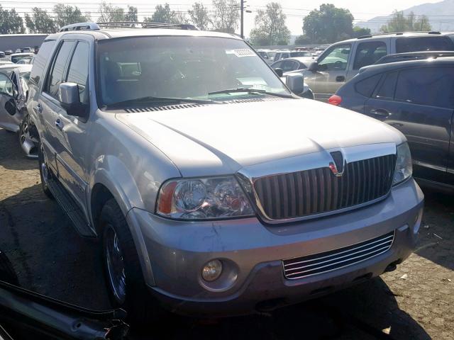 5LMFU27R24LJ29577 - 2004 LINCOLN NAVIGATOR Argent photo 1