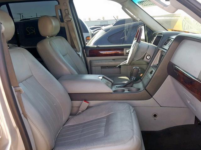 5LMFU27R24LJ29577 - 2004 LINCOLN NAVIGATOR Argent photo 5