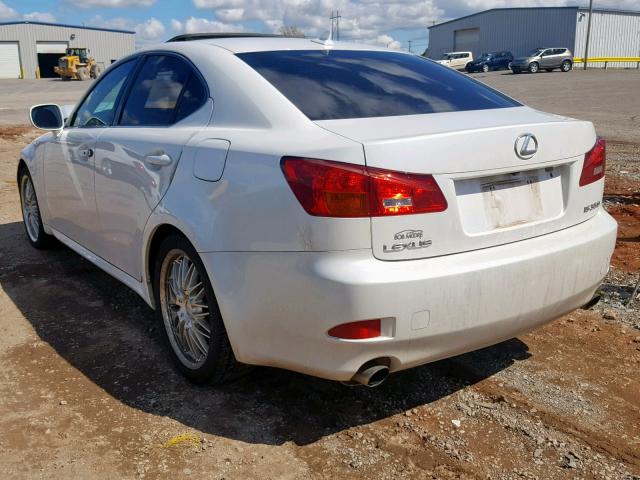 JTHBE262382014150 - 2008 LEXUS IS 350 WHITE photo 3