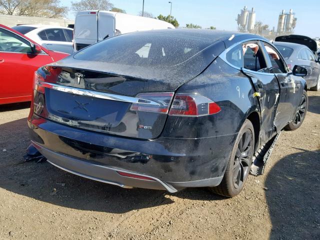 5YJSA1CP0DFP26808 - 2013 TESLA MODEL S BLACK photo 4