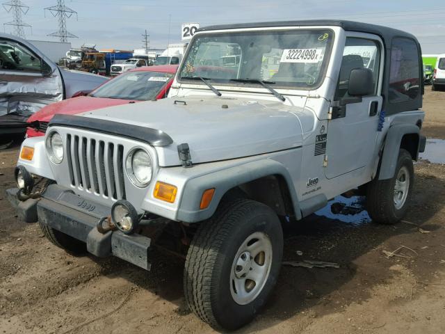 1J4FA29176P749001 - 2006 JEEP WRANGLER / SILVER photo 2