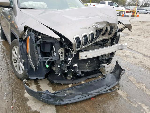 1C4PJLCB7GW312558 - 2016 JEEP CHEROKEE L TAN photo 9