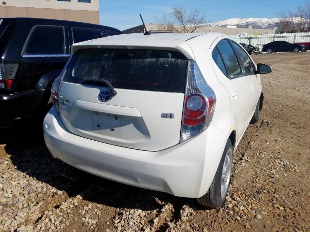 JTDKDTB30E1086076 - 2014 TOYOTA PRIUS C  photo 4