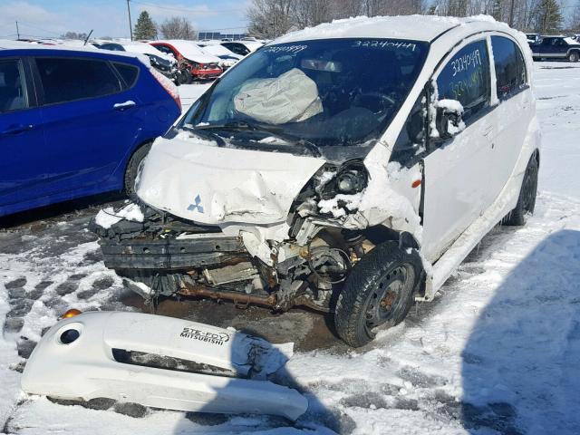 JA3215H1XCU609205 - 2012 MITSUBISHI I MIEV ES WHITE photo 2