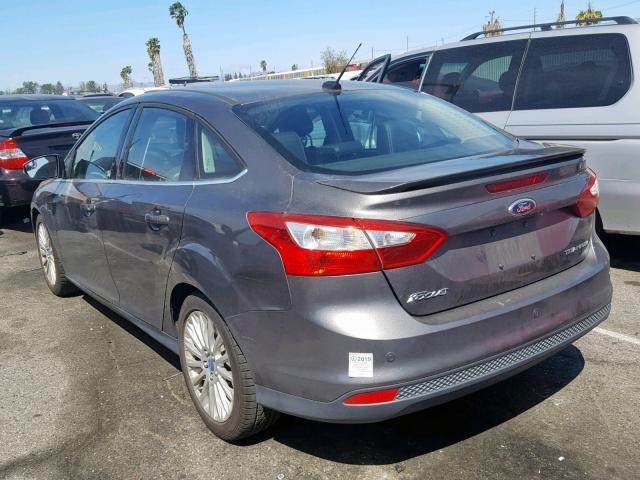 1FAHP3J2XCL206158 - 2012 FORD FOCUS TITA GRAY photo 3