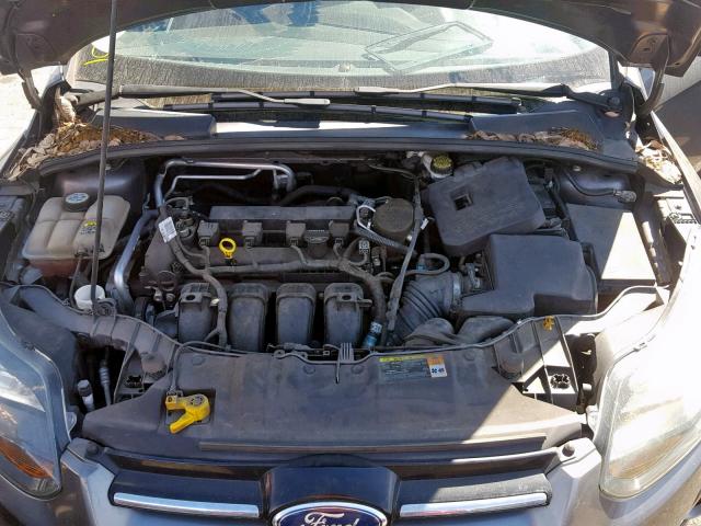 1FAHP3J2XCL206158 - 2012 FORD FOCUS TITA GRAY photo 7