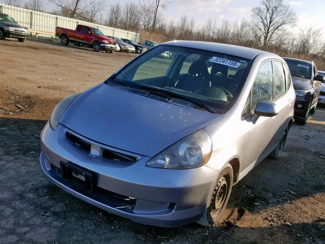 JHMGD38477S004054 - 2007 HONDA FIT GRAY photo 2