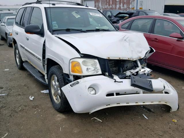 1GKDT13S052125446 - 2005 GMC ENVOY WHITE photo 1