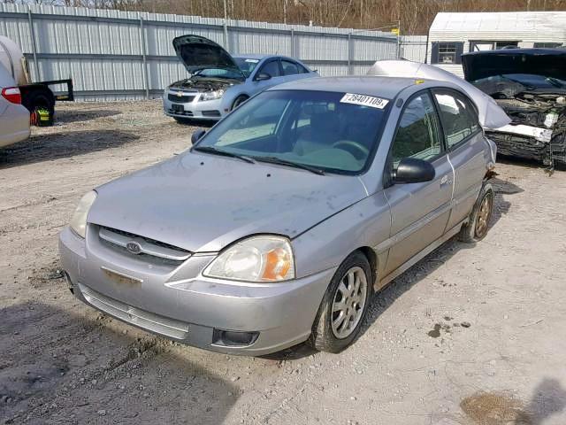 KNADC125636229062 - 2003 KIA RIO SILVER photo 2